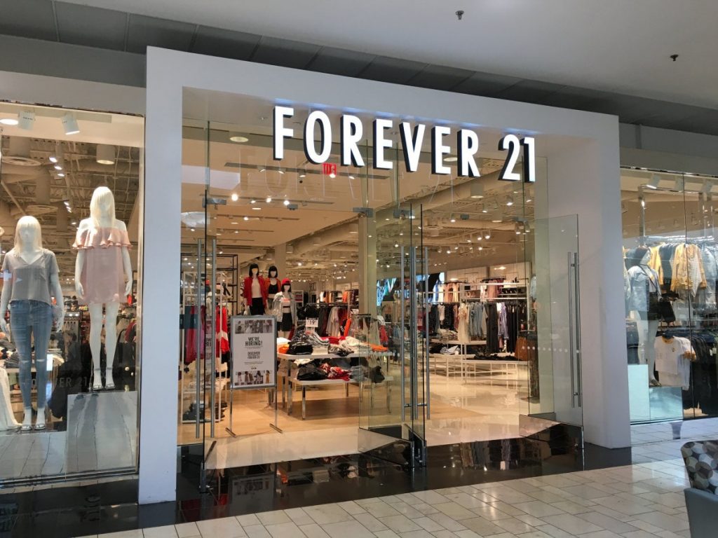 4 reasons why fashion retailer Forever 21 went bust BRAND MINDS