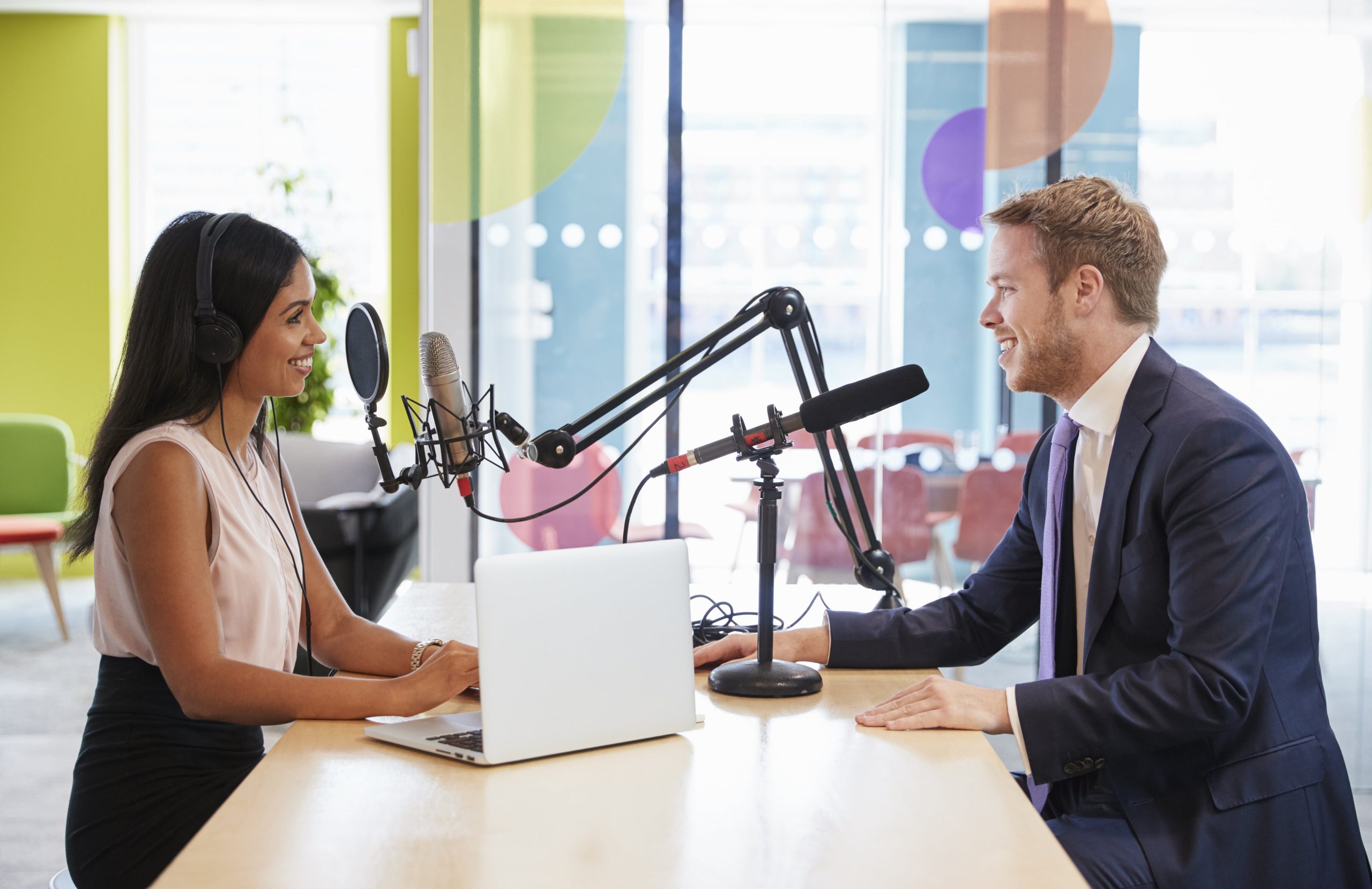 3 sales podcasts to help you crush your sales goals in 2022