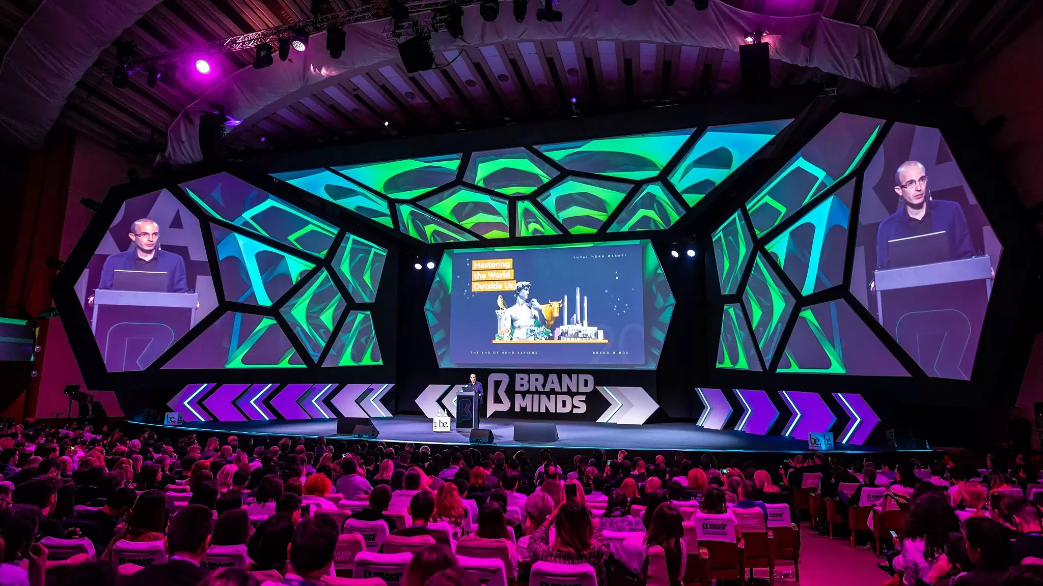 BrandMinds2019_yuval_noah_harari-min