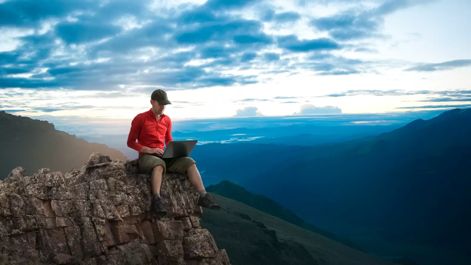 Technologies that help you work from anywhere in the world