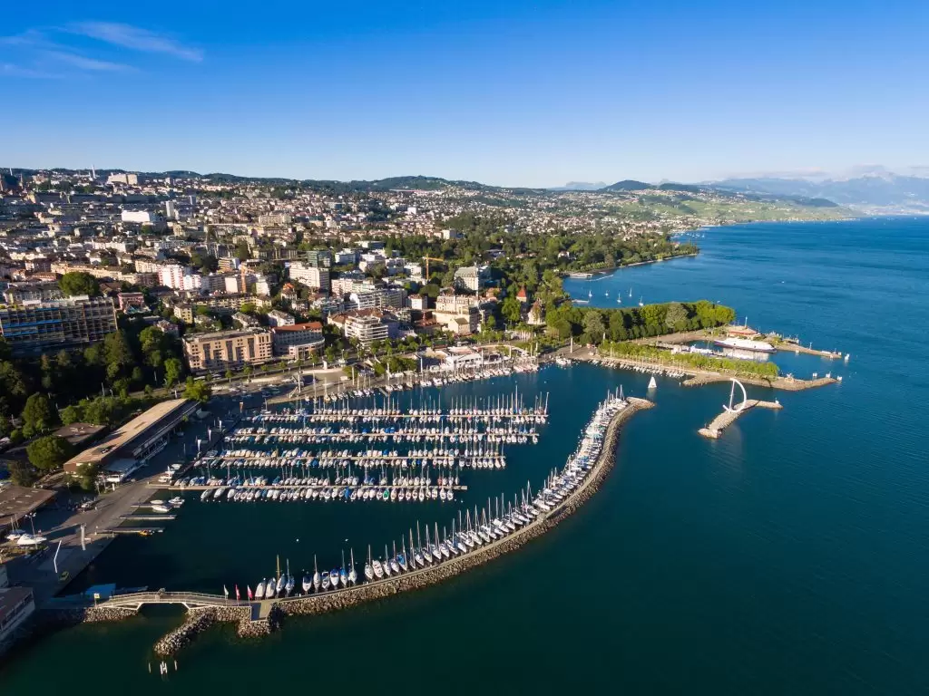 smart-cities-lausanne-switzerland-min